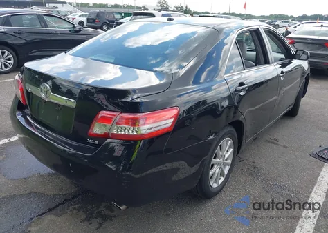 2011 Toyota Camry Xle V6 z USA, uszkodzony, nr VIN 4T1BK3EK7BU123154
